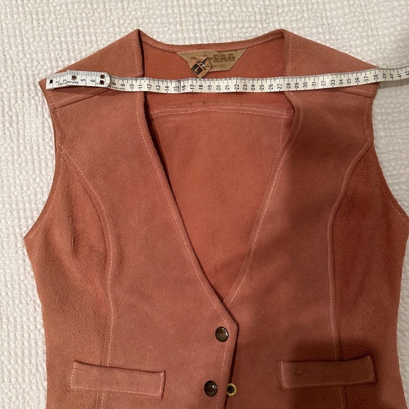 Vintage Pink Suede Vest - Picture 5 of 7